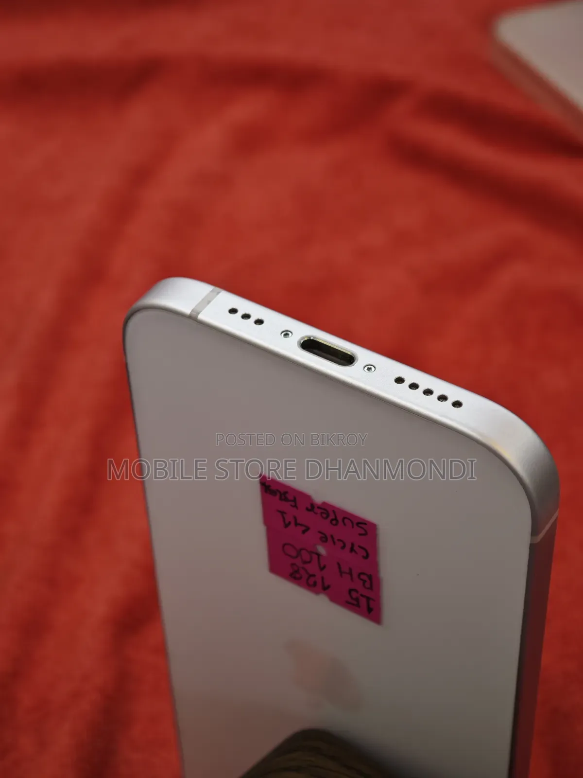 Apple iPhone 15 128 GB Pink