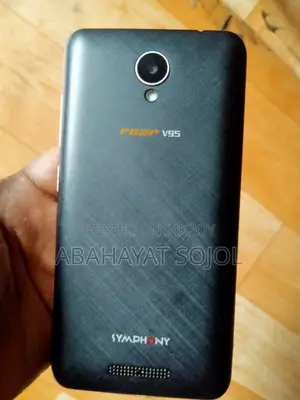 Symphony Roar V95 8 GB Black