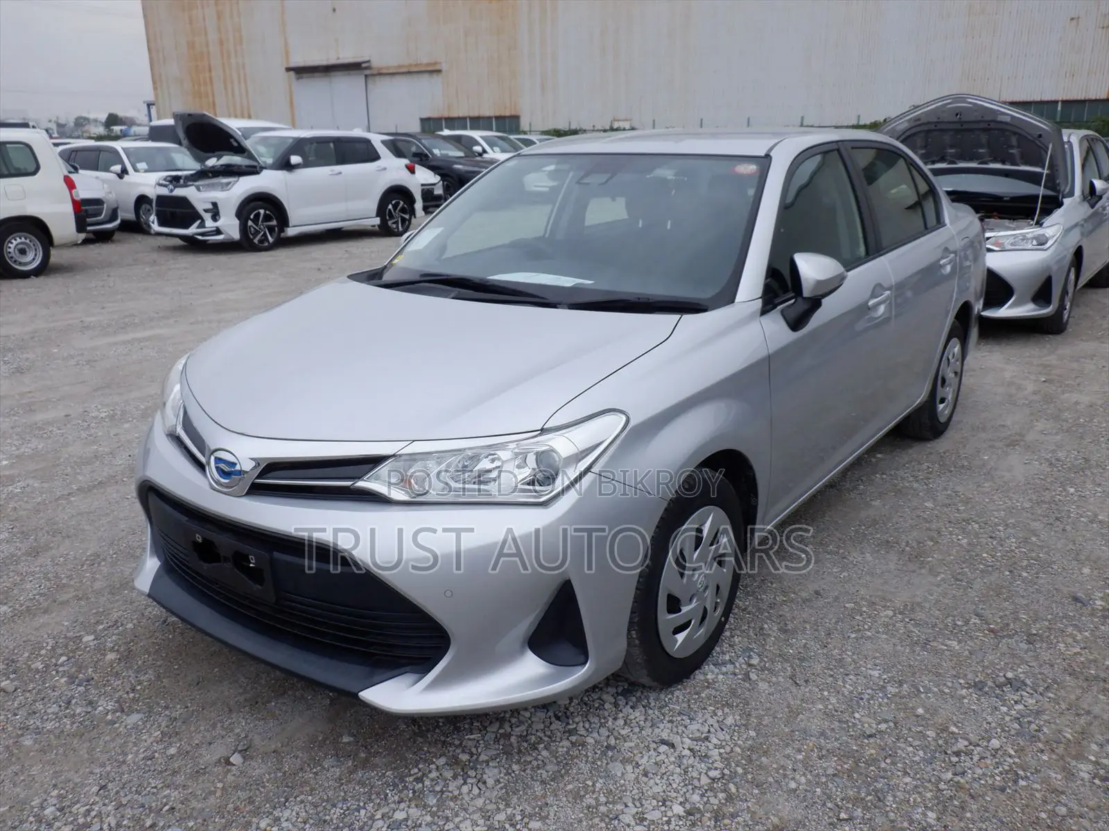 Toyota Axio 2022 Silver