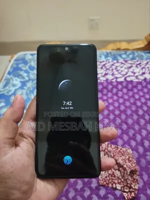 iQOO 128 GB Blue