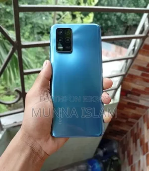 রিয়েলমি ৮ ৫জি ১২৮ জিবি নীল