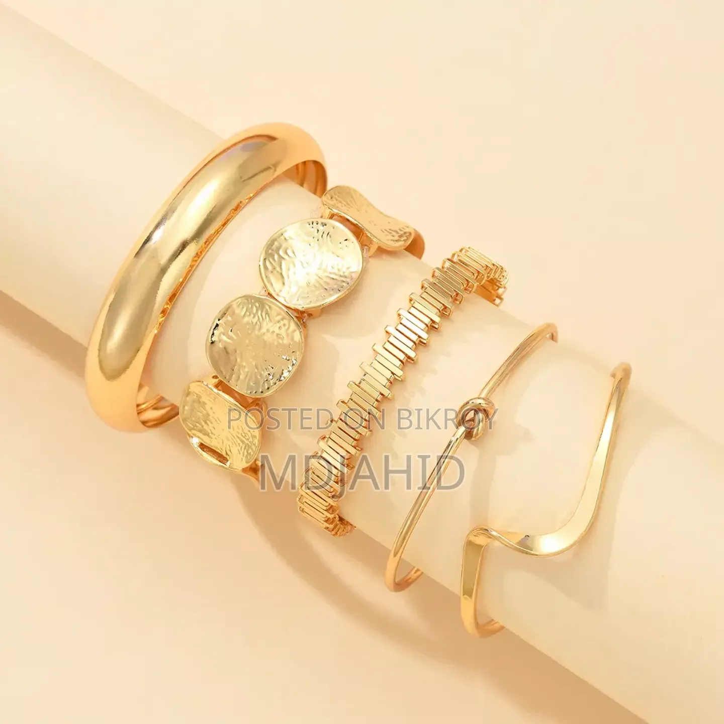 Women's Bracelets