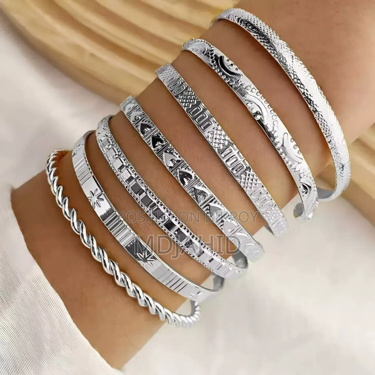 Women's Bracelets
