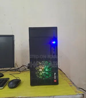 Desktop Computer MSI 8GB Intel Core i3 HDD+SSD 500GB