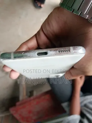 স্যামসাং গ্যালাক্সি কোয়ান্টাম ২ ১২৮ জিবি সাদা