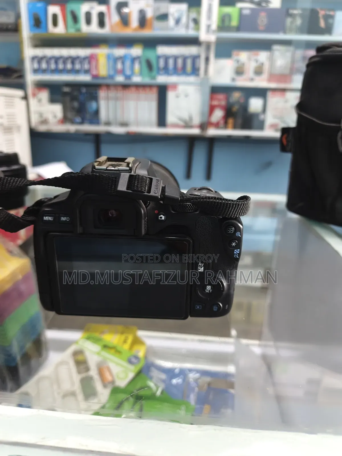 Canon 250D With 50mm STM Prime Lens 1.8 Full Fresh Condition.
