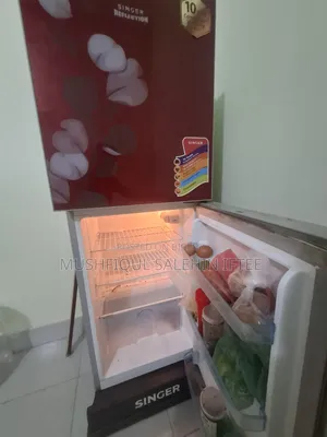 সিঙ্গার রেফ্রিজারেটর (৬ মাস ব্যবহৃত) চমৎকার অবস্থায়