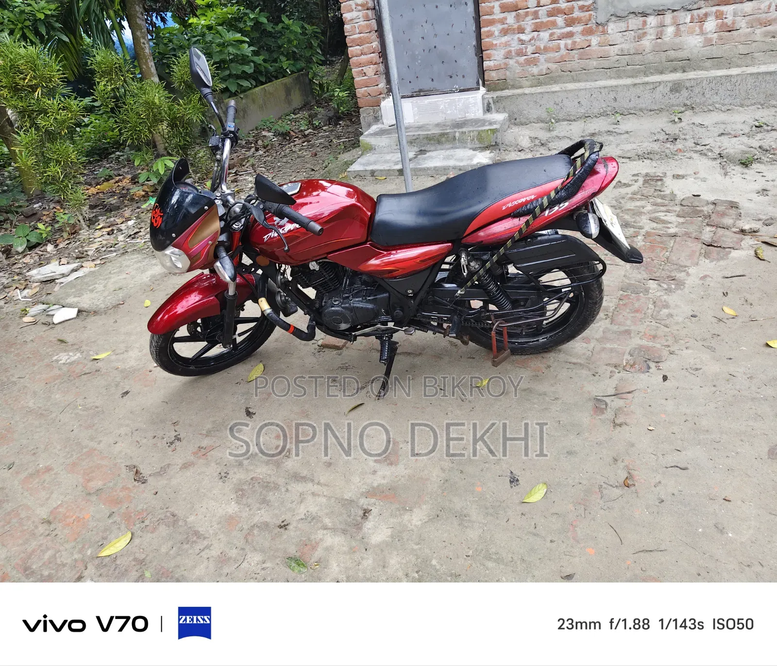 Bajaj Discover 135 2014 Red