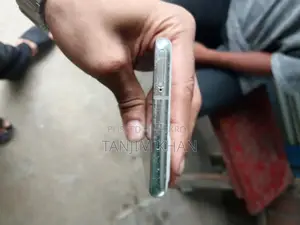 স্যামসাং গ্যালাক্সি কোয়ান্টাম ২ ১২৮ জিবি সাদা