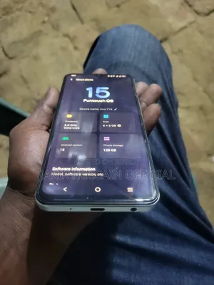Vivo Y18 128 GB Blue