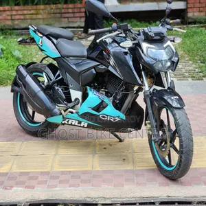 TVS Apache RTR 160 4V 2022 Black