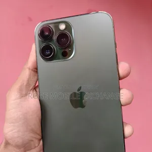 অ্যাপল ২৫৬ জিবি গ্রিন
