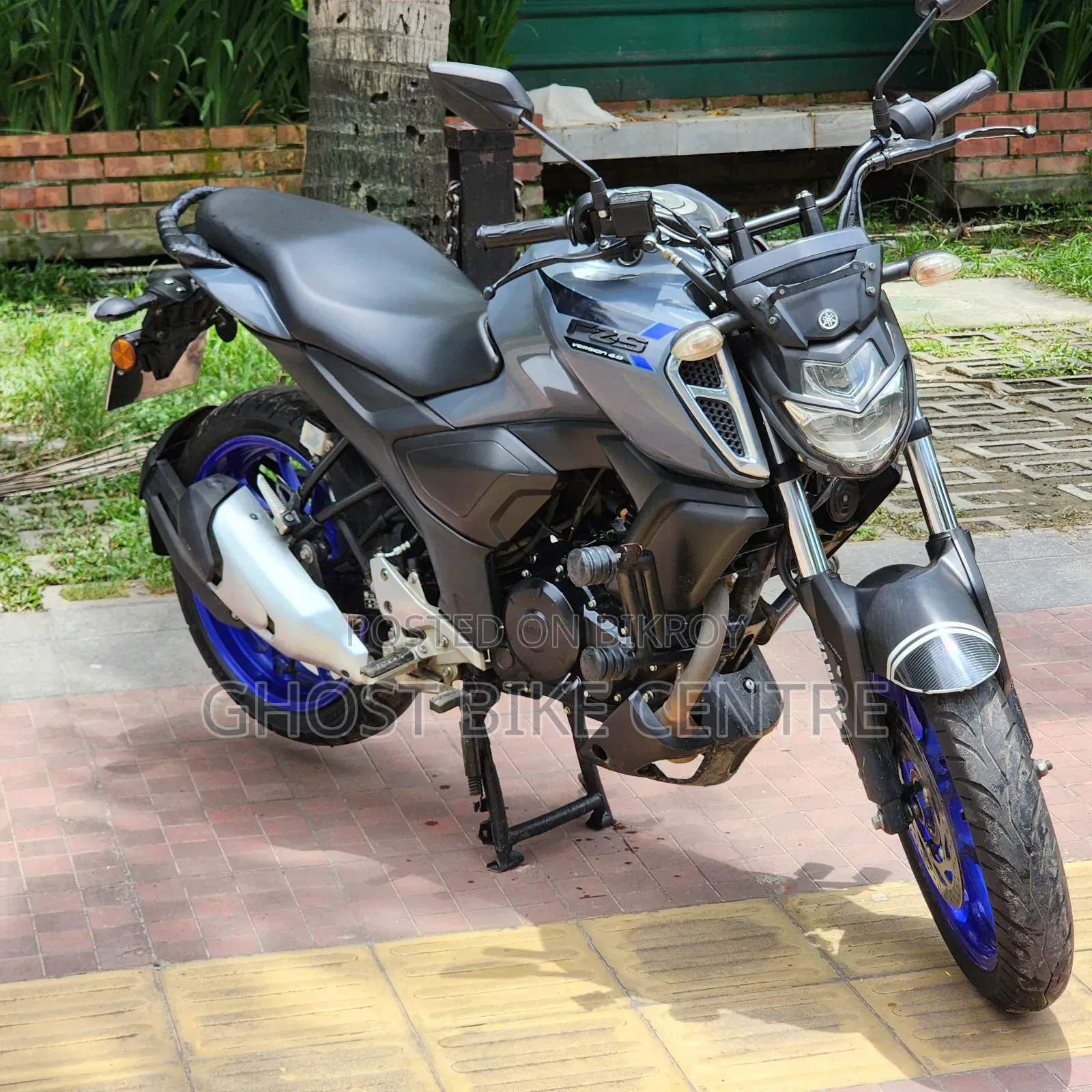 Yamaha 2024 Gray