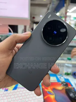 ভিভো এক্স৩০০ ২৫৬ জিবি ব্ল্যাক