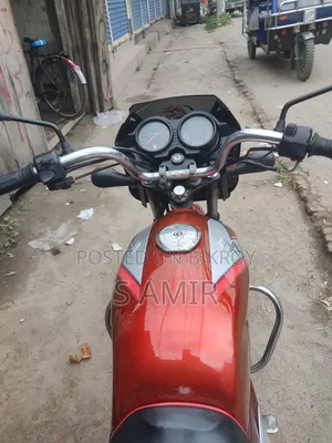 Bajaj CT 100 2012 Red