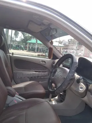 টয়োটা করোলা ১৯৯৭ সিলভার