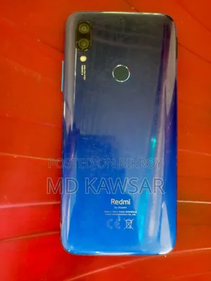 মোবাইল ফোন ১৬ জিবি নীল