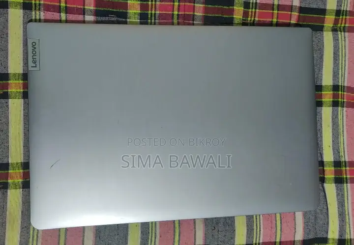 ল্যাপটপ লেনোভো আইডিয়াপ্যাড ৩ ৮জিবি ইন্টেল কোর আই৫ এসএসডি ১২৮জিবি