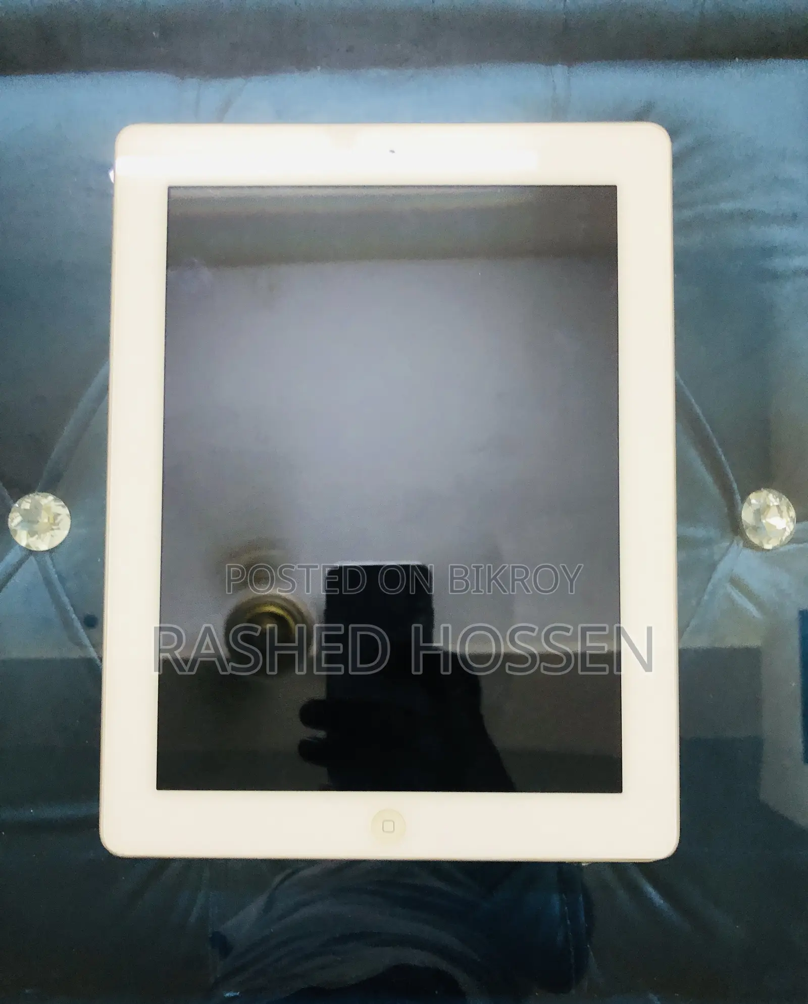 iPad 2 & 4 Display