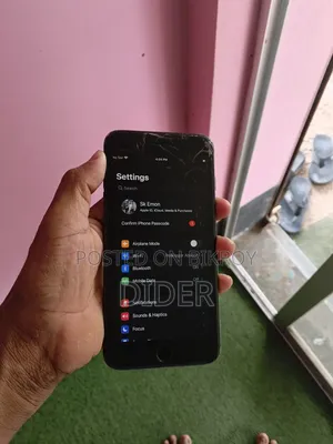 Apple iPhone 7 Plus 32 GB Black