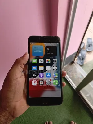 Apple iPhone 7 Plus 32 GB Black