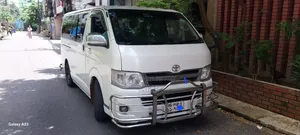 Toyota Grand HiAce 2001 Pearl