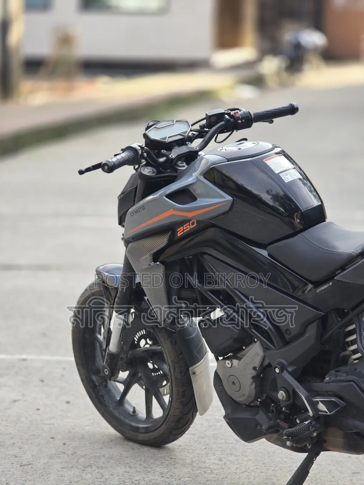 CFMoto 250NK 2025 Gray