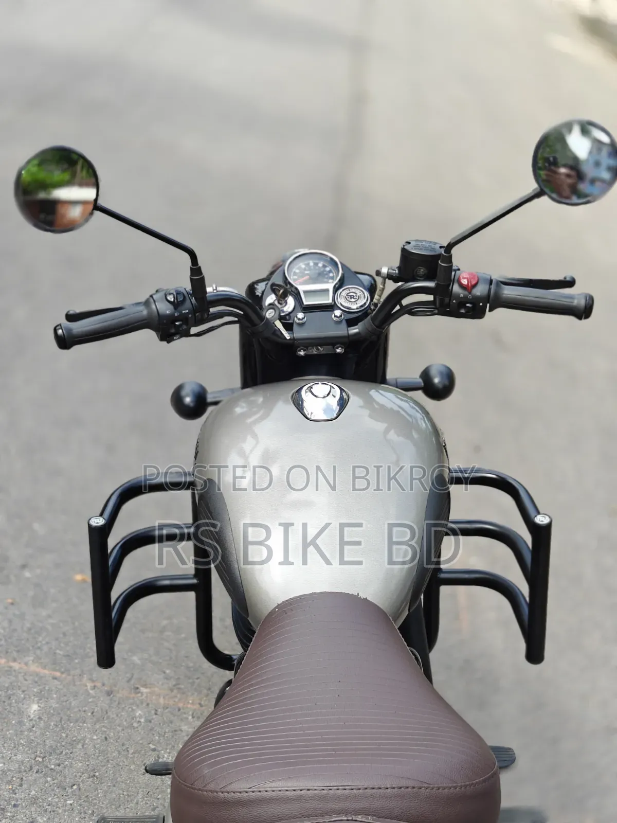 New Royal Enfield Classic 350 2025 Gray