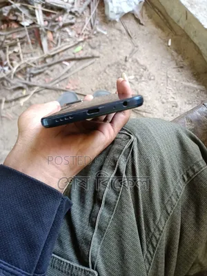 Vivo Y21t 128 GB Black