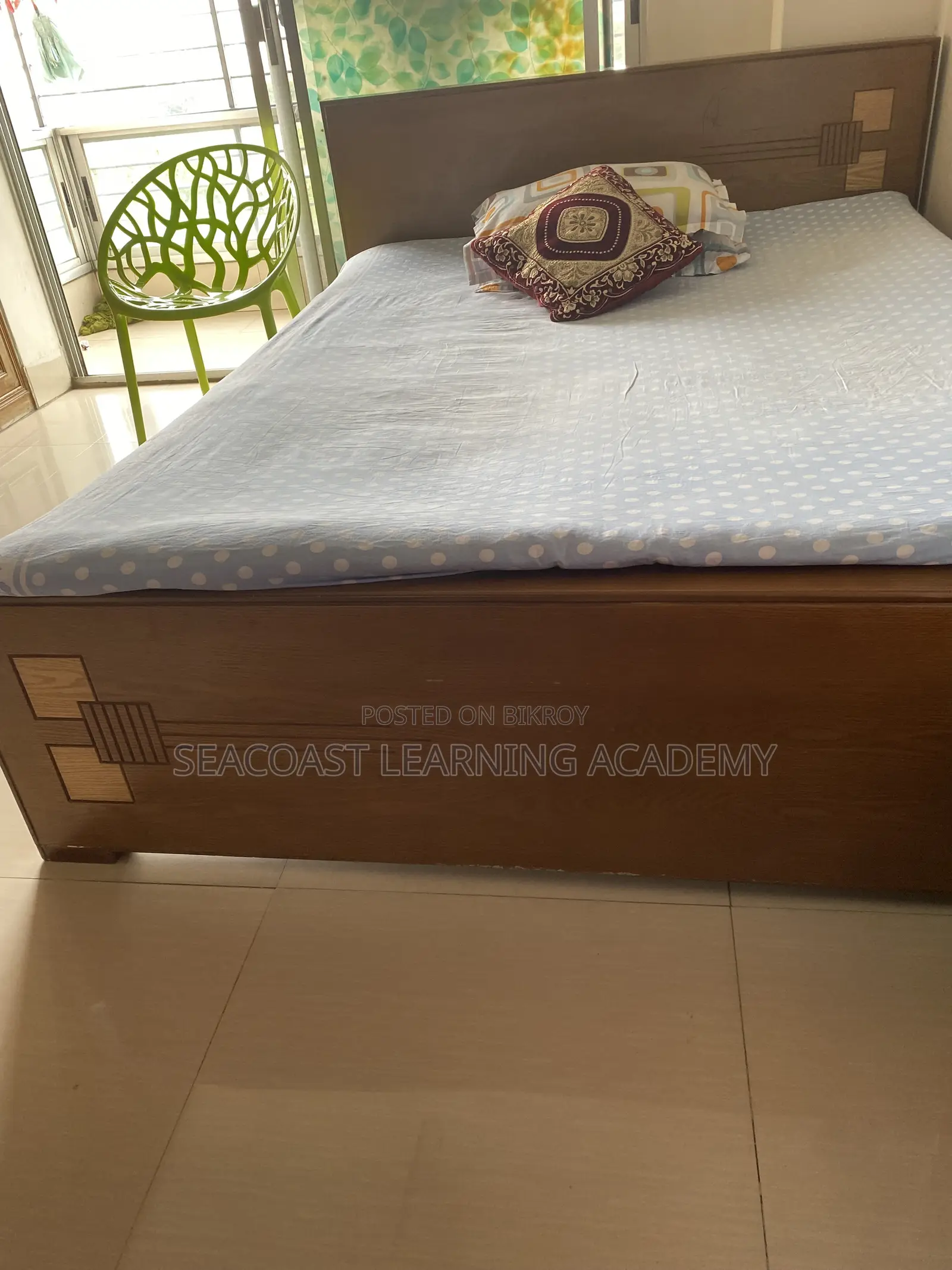 Double Size Bed for Sale