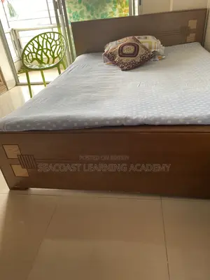 Double Size Bed for Sale