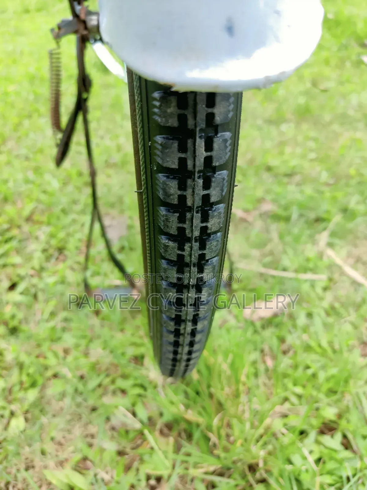 Hero 28" Almost New Cycle