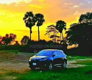 Toyota Harrier 2.5 Hybrid 4-Wheel Drive 2014 Black