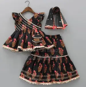 A Great Combination of Style and Comfort – Baby Linen Dress