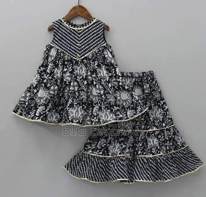 A Great Combination of Style and Comfort – Baby Linen Dress