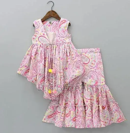 A Great Combination of Style and Comfort – Baby Linen Dress