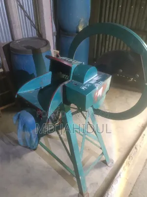 Straw/Grass Cutting Machine with 2 HP ACI Motor for Sale