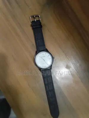 YILEIQI Quartz Men's Wrist Watch – Good Condition