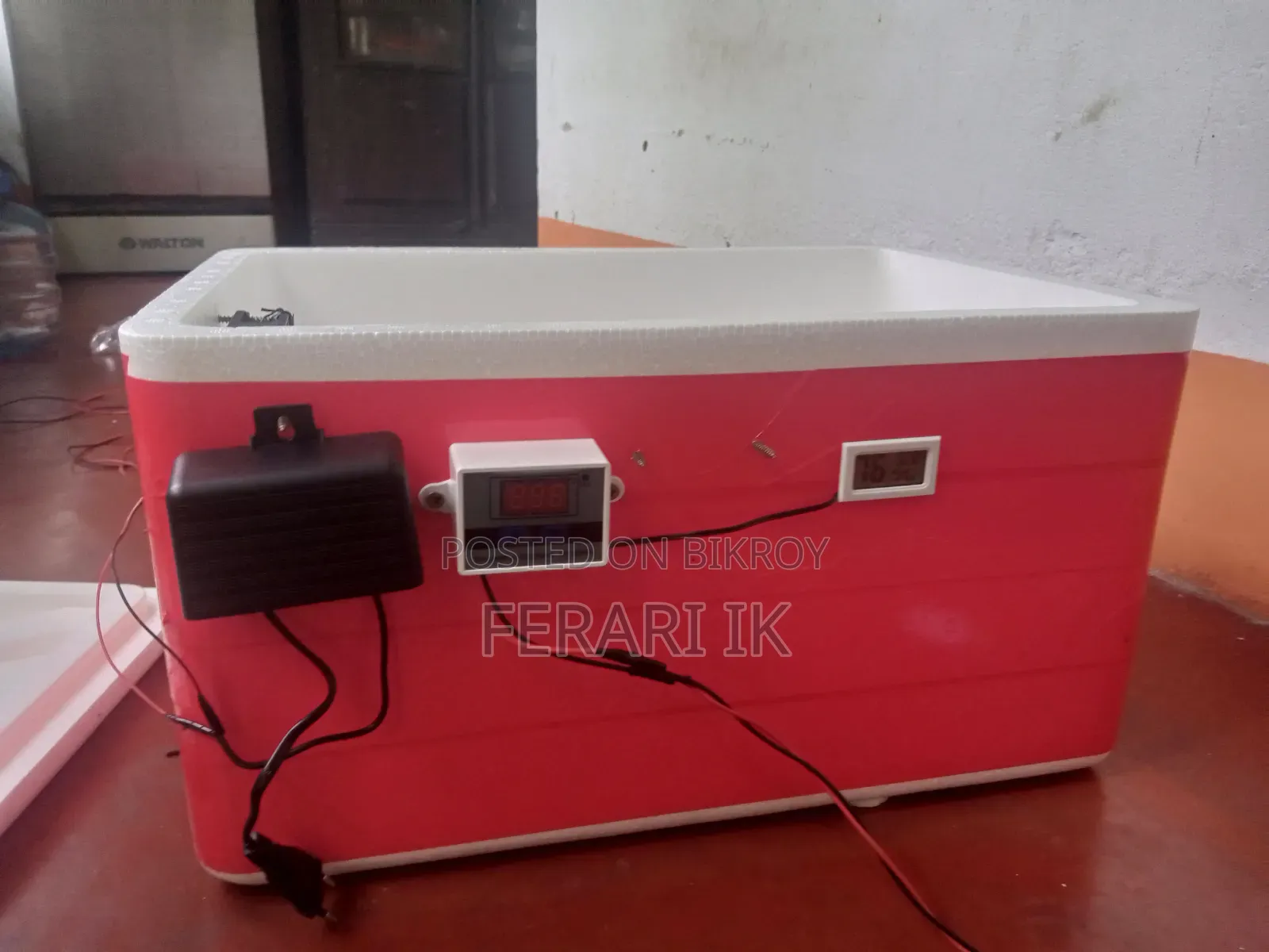 Incubator Machine (50)