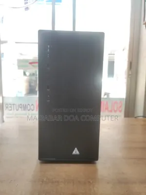 Desktop Computer Gigabyte GB-BACE-3150 8GB Intel Core i5 HDD+SSD 128GB