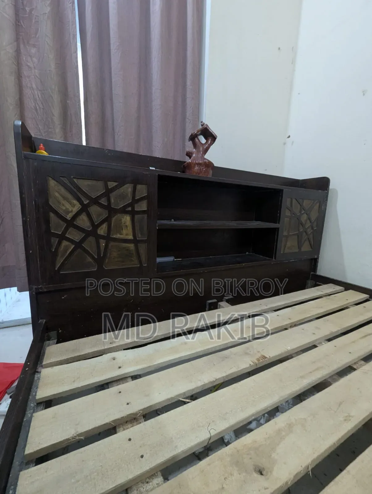 সলিড কাঠের ডাবল বেড | মজবুত ভালো কন্ডিশন | খুলনা