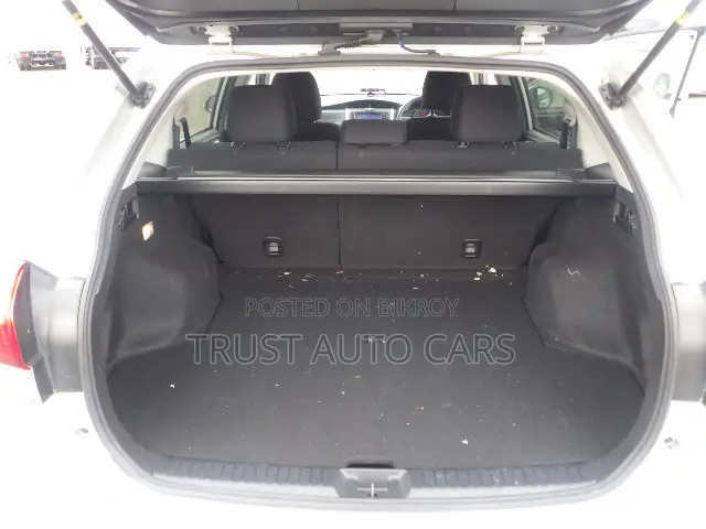 Toyota Corolla Fielder 2021 Silver