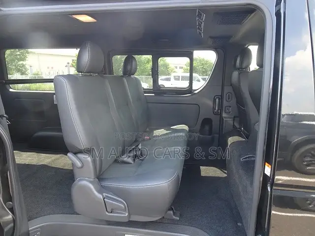 Toyota HiAce 2023 Black