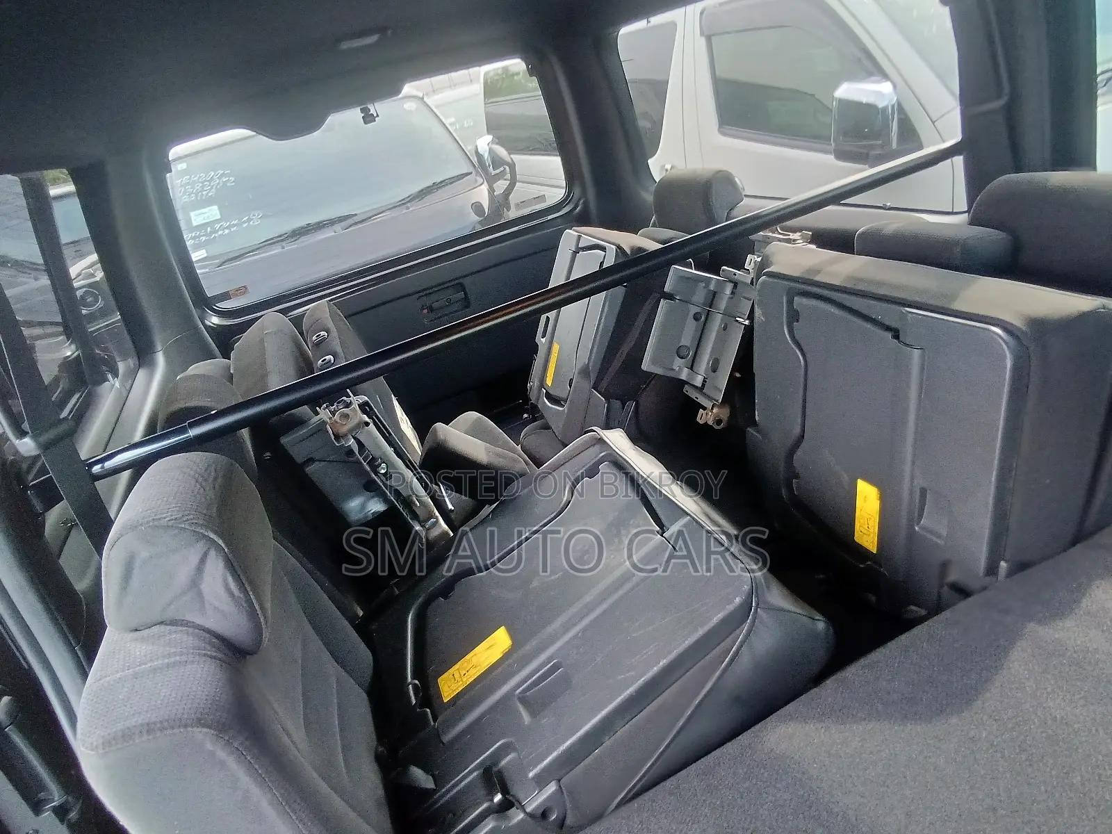 Toyota HiAce 2023 Black