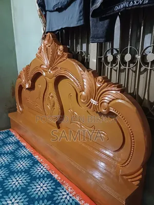Location Keraniganj. Teak wood semi-box bed king size 6-7 feet.