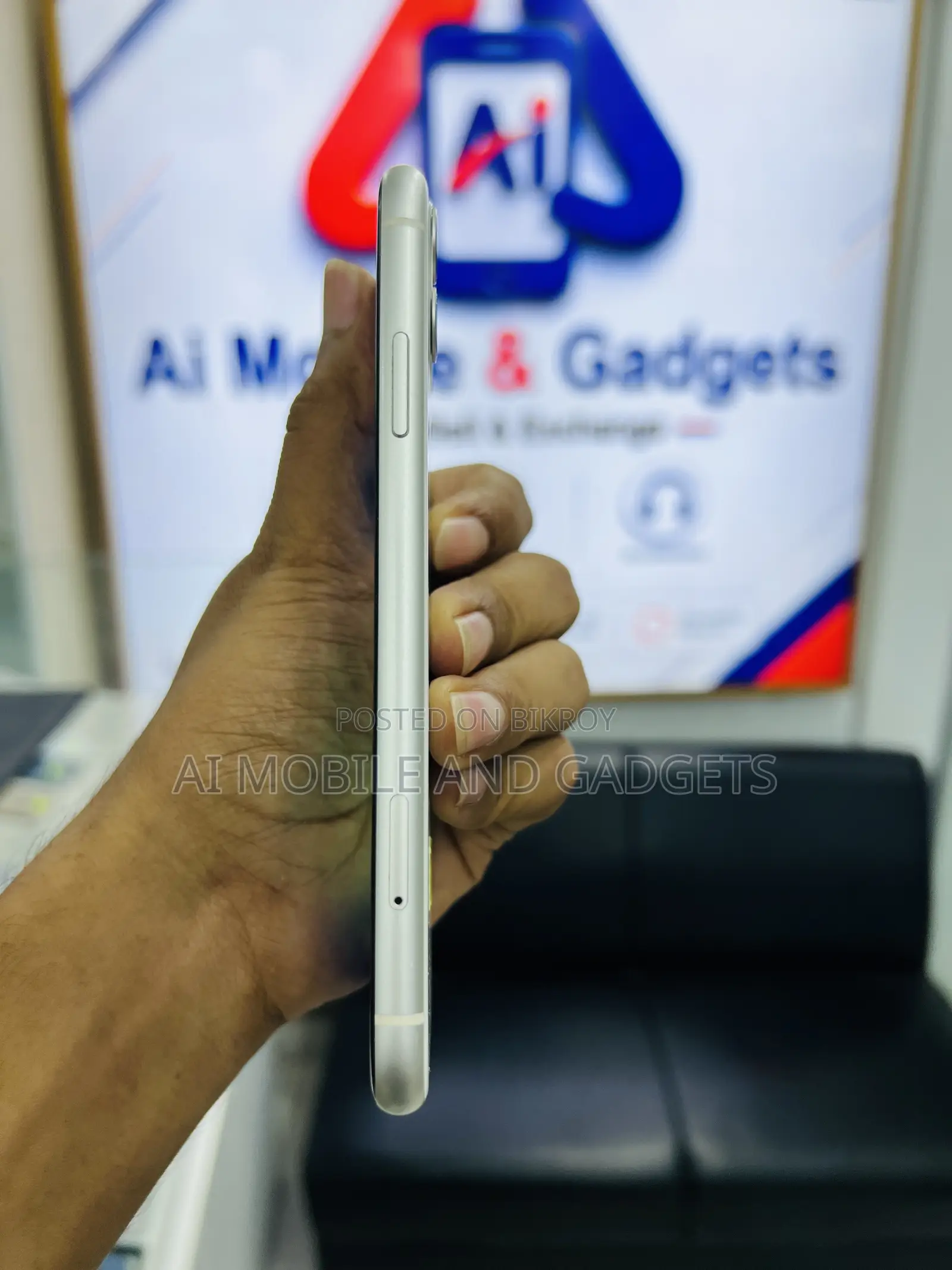 Apple iPhone 11 128 GB White