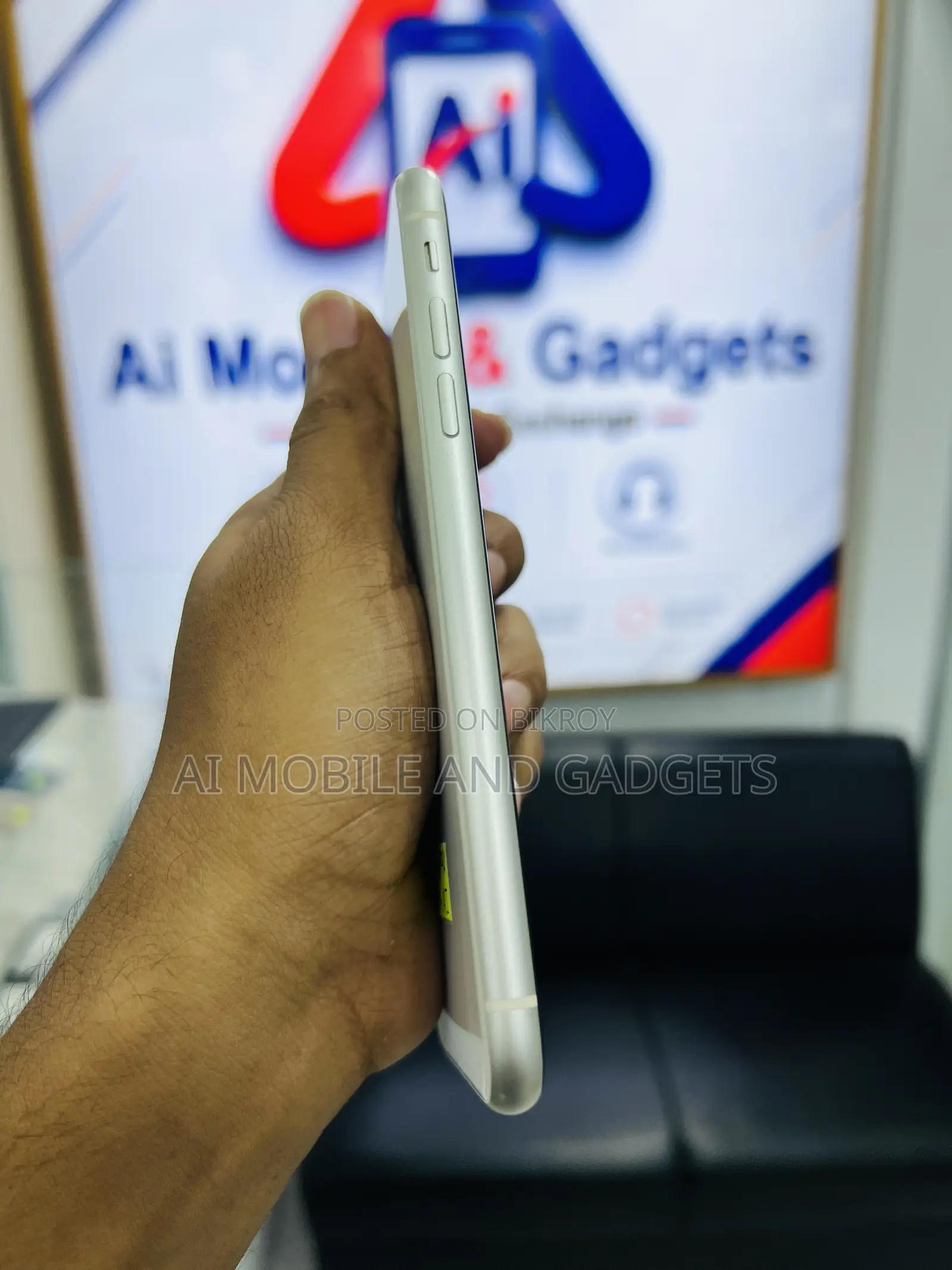 Apple iPhone 11 128 GB White