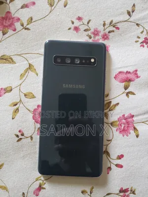 New Samsung Galaxy S10 5G 256 GB Black