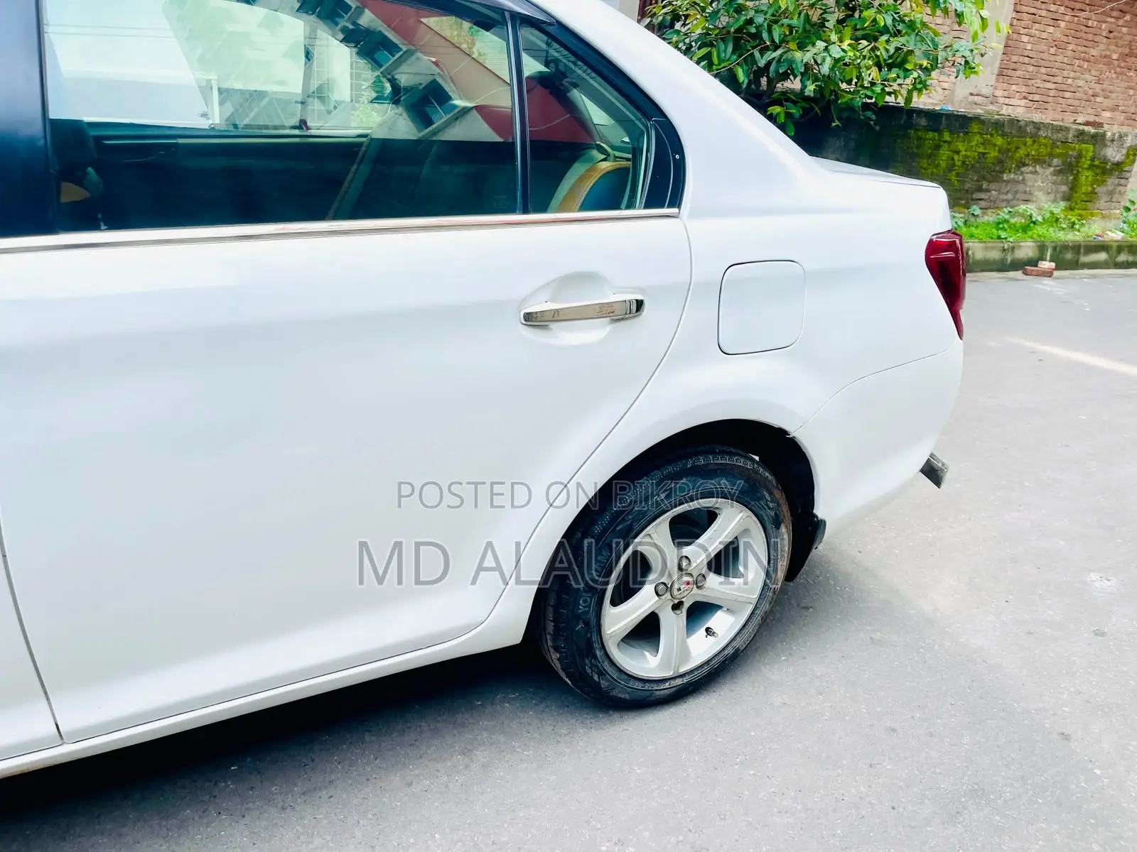 Toyota Axio 2013 White