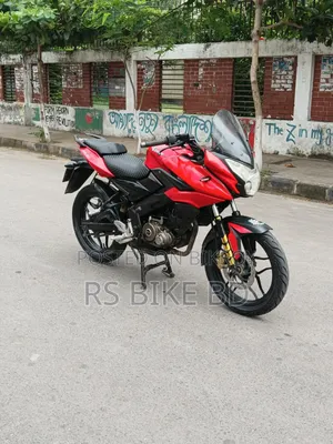 Bajaj 2016 Red